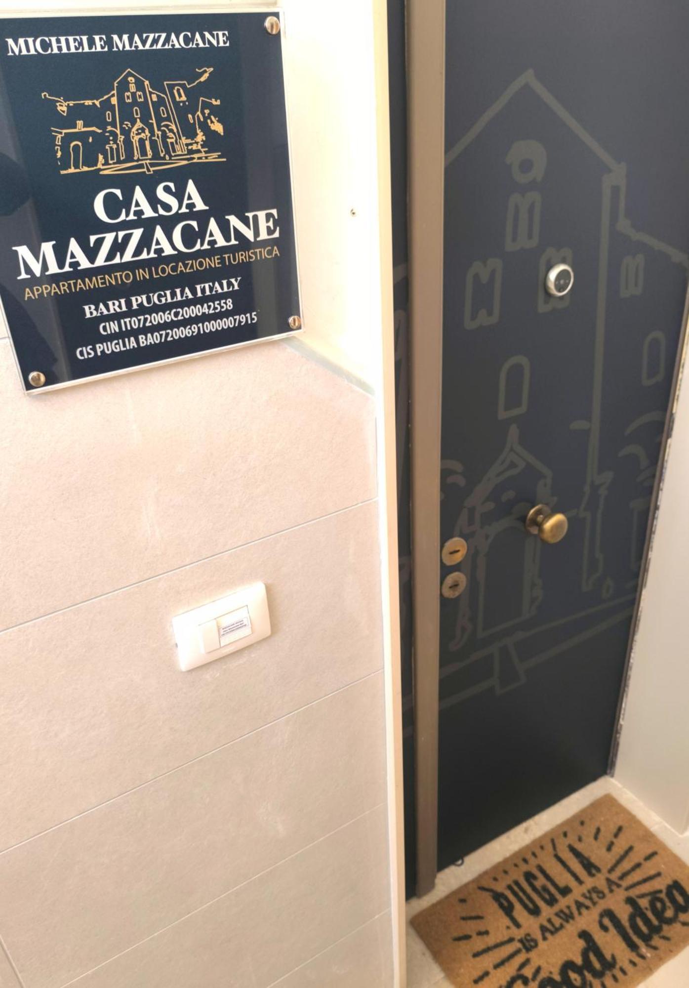Casa Mazzacane Bari Appartamento Con 2 Camere Da Letto Luaran gambar